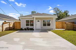 1210 Hamilton Ave, Panama City, FL 32401 - Photo 1