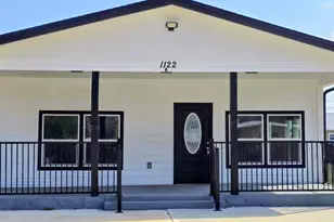 1122 Oak Ave, Panama City, FL 32401 - Photo 1