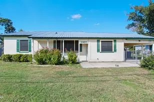 2307 E 6th Ct, Panama City, FL 32401 - Photo 1