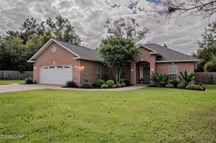3425 Maplewood Ct, Marianna, FL 32446 - Photo 1