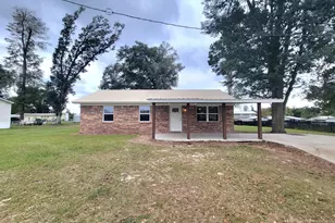 1991 Finley Ave, Grand Ridge, FL 32442 - Photo 1