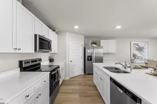 8395 Pk Pl Dr, Panama City, FL 32404 - Photo 18