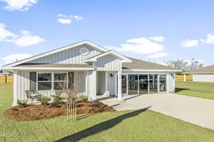 8395 Pk Pl Dr, Panama City, FL 32404 - Photo 4