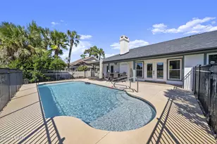 606 Amberjack Dr, Panama City, FL 32408 - Photo 1