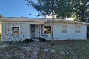 1405 W 13th St, Panama City, FL 32401 - Photo 1