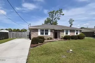 708 Pennsylvania Ave, Lynn Haven, FL 32444 - Photo 1