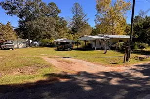 2611 Holmes Creek Rd, Vernon, FL 32462 - Photo 1