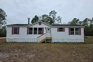 17501 Azalea St, Fountain, FL 32438 - Photo 1