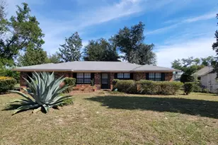 738 Oak Ave, Panama City, FL 32401 - Photo 1