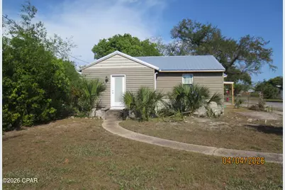 614 Bay Avenue, Panama City, FL 32401 - Photo 1
