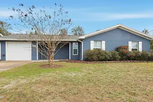 808 E Pine Forest Dr, Lynn Haven, FL 32444 - Photo 1