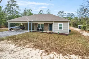 4812 Derby Dr, Chipley, FL 32428 - Photo 1
