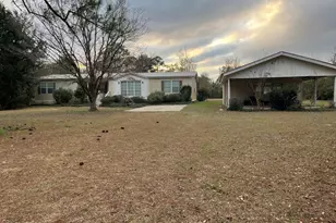 4465 Florida 71, Greenwood, FL 32443 - Photo 1