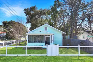 486 Madison St, Port Saint Joe, FL 32456 - Photo 1