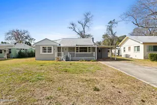 608 Garrison Ave, Port Saint Joe, FL 32456 - Photo 1