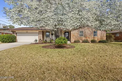 729 Crestwood Street, Mary Esther, FL 32569 - Photo 1