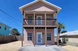 4008 Crescent Dr, Panama City Beach, FL 32408 - Photo 1