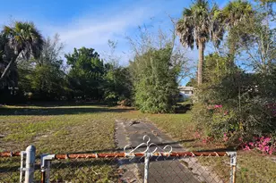 2725 E 6th St, Panama City, FL 32401 - Photo 1