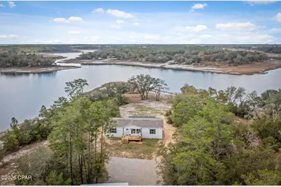 2934 Shoreline Drive, Chipley, FL 32428 - Photo 1