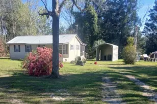 879 Macedonia Church Rd, Defuniak Springs, FL 32435 - Photo 1