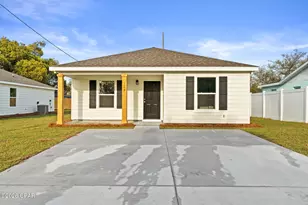 729 Kirklin Ave, Panama City, FL 32401 - Photo 1