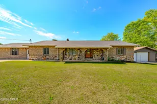 4765 Country Lake Dr, Marianna, FL 32446 - Photo 1