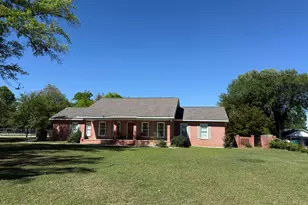 2679 Choctaw Trl, Marianna, FL 32446 - Photo 1