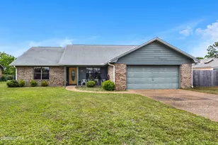 606 Mallory Dr, Panama City, FL 32405 - Photo 1