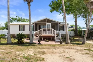 348 Atlantic St, Port Saint Joe, FL 32456 - Photo 1
