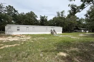 4304 Thunder Rd, Sneads, FL 32460 - Photo 1