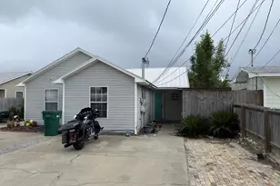 5731 Pinetree Ave, Panama City Beach, FL 32408 - Photo 1