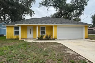 1379 Stratford Ave, Panama City, FL 32405 - Photo 1