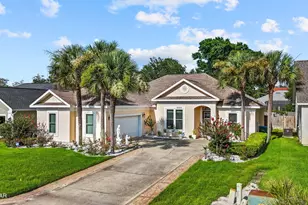 2503 Pelican Bay Dr, Panama City, FL 32408 - Photo 1