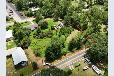 450 Henry Avenue, Wewahitchka, FL 32465 - Photo 1