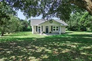 19655 Barfield Rd, Blountstown, FL 32424 - Photo 1