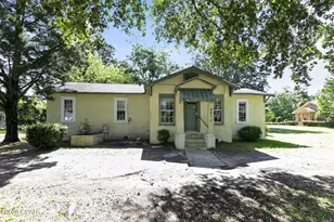 2870 Penn Ave, Marianna, FL 32448 - Photo 1