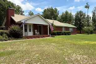 2598 Lawrence Rd, Marianna, FL 32446 - Photo 1