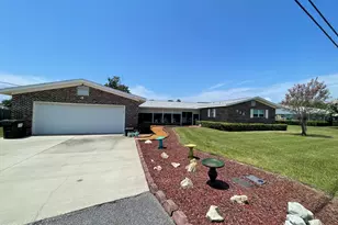 718 Clarence Dr, Panama City, FL 32404 - Photo 1