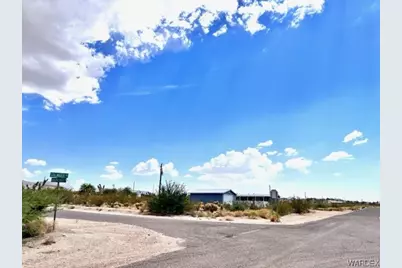 30380 N Stillwater Drive, Meadview, AZ 86444 - Photo 2