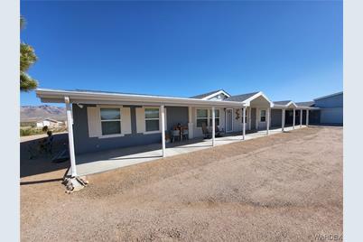 930 W Campanile Drive, Meadview, AZ 86444 - Photo 1