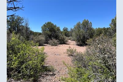 243 E Badger Ridge Road, Kingman, AZ 86401 - Photo 1