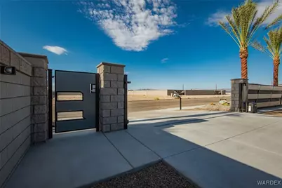 1551 E World Drive, Fort Mohave, AZ 86426 - Photo 32