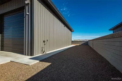 1551 E World Drive, Fort Mohave, AZ 86426 - Photo 26