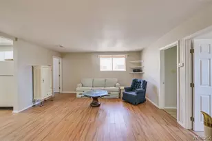 1948 Castleberry Ln, Bullhead City, AZ 86442 - Photo 4