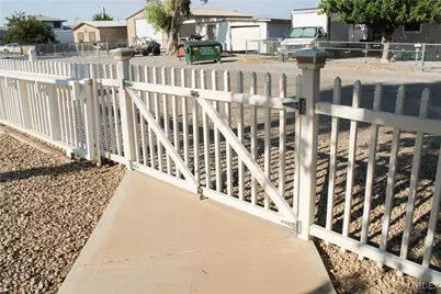 7803 S Mockingbird Drive, Mohave Valley, AZ 86440 - Photo 34