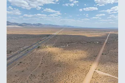 308-27-002 Hwy 93, Golden Valley, AZ 86413 - Photo 4