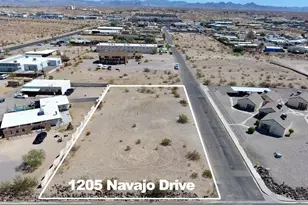 1205 Navajo Dr, Bullhead City, AZ 86442 - Photo 1