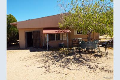 9769 N Rose Quartz Road, Chloride, AZ 86431 - Photo 1