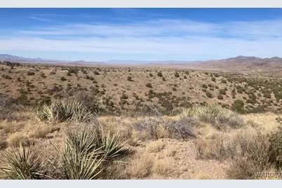 8611 E Palomino, Kingman, AZ 86402 - Photo 10