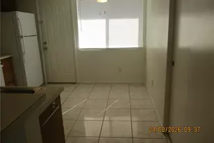 831 Baseline Dr, Bullhead City, AZ 86442 - Photo 6